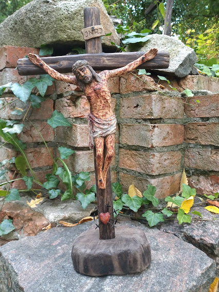 82_Krzyz_Pasyjny_Konca_czasow